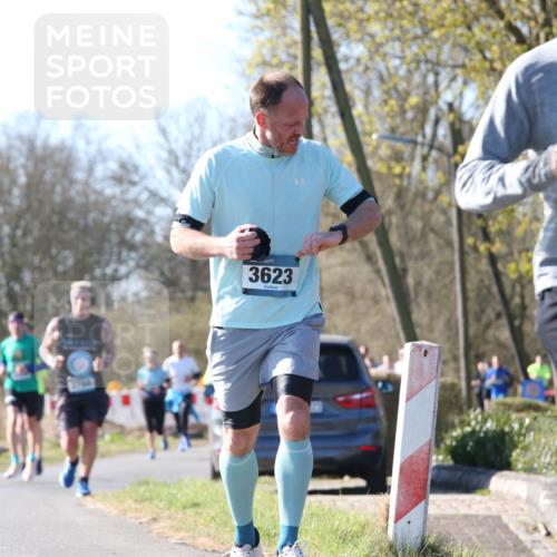 06.04.2025 - 44. Internationalen Wilhelmsburger Insellauf Jannik Wohlers http://msf.ph/oto/7621803 06.04.2025 10:15:23 Laufen 3623, 4370 meine-sportfotos.de