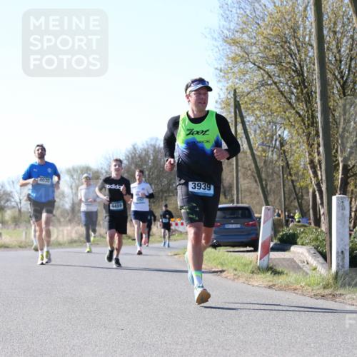 06.04.2025 - 44. Internationalen Wilhelmsburger Insellauf Jannik Wohlers http://msf.ph/oto/7621864 06.04.2025 10:15:42 Laufen 4030, 3939, 4459, 31, 4923 meine-sportfotos.de