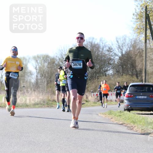 06.04.2025 - 44. Internationalen Wilhelmsburger Insellauf Jannik Wohlers http://msf.ph/oto/7621915 06.04.2025 10:16:07 Laufen 4584, 3976, 4321 meine-sportfotos.de