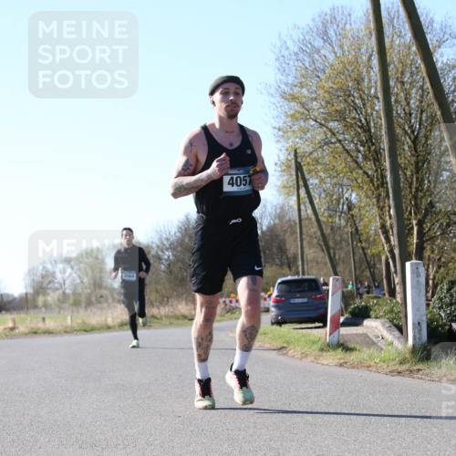 06.04.2025 - 44. Internationalen Wilhelmsburger Insellauf Jannik Wohlers http://msf.ph/oto/7621989 06.04.2025 10:16:44 Laufen 3564, 4057 meine-sportfotos.de