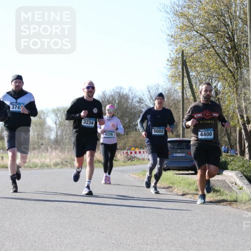 06.04.2025 - 44. Internationalen Wilhelmsburger Insellauf Jannik Wohlers http://msf.ph/oto/7622021 06.04.2025 10:17:16 Laufen 3380, 3747, 3234, 5002, 4226, 31, 43231, 14, 4400 meine-sportfotos.de