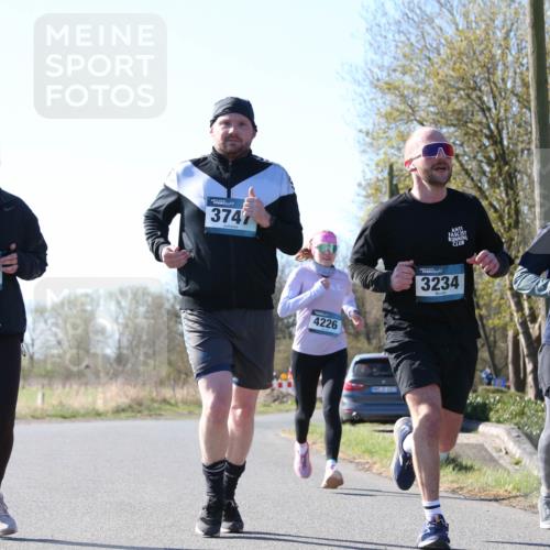 06.04.2025 - 44. Internationalen Wilhelmsburger Insellauf Jannik Wohlers http://msf.ph/oto/7622026 06.04.2025 10:17:18 Laufen 3380, 3747, 4226, 3234, 5002 meine-sportfotos.de