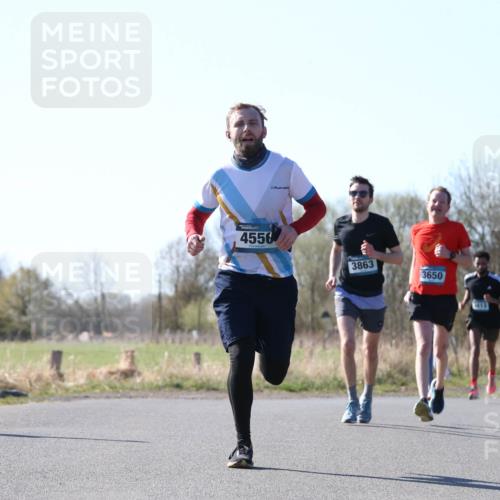 06.04.2025 - 44. Internationalen Wilhelmsburger Insellauf Jannik Wohlers http://msf.ph/oto/7622036 06.04.2025 10:17:32 Laufen 4556, 3863, 3650 meine-sportfotos.de