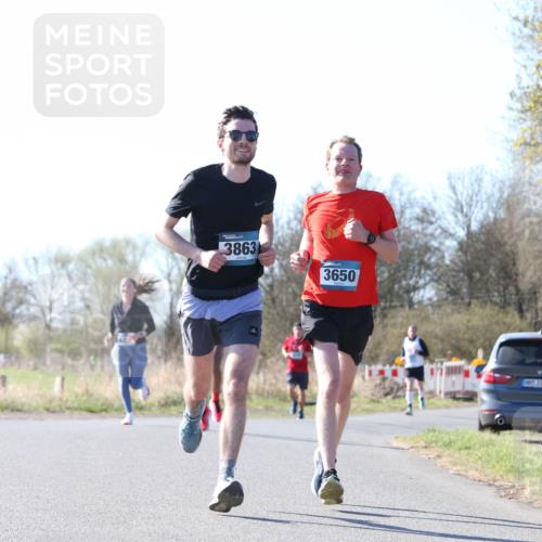 06.04.2025 - 44. Internationalen Wilhelmsburger Insellauf Jannik Wohlers http://msf.ph/oto/7622047 06.04.2025 10:17:34 Laufen 3863, 3650 meine-sportfotos.de