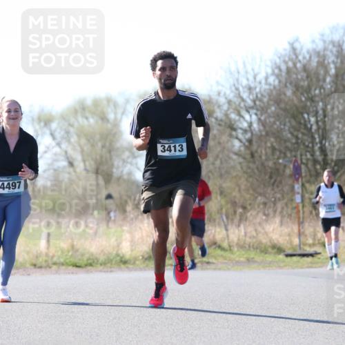 06.04.2025 - 44. Internationalen Wilhelmsburger Insellauf Jannik Wohlers http://msf.ph/oto/7622055 06.04.2025 10:17:36 Laufen 4497, 3413 meine-sportfotos.de