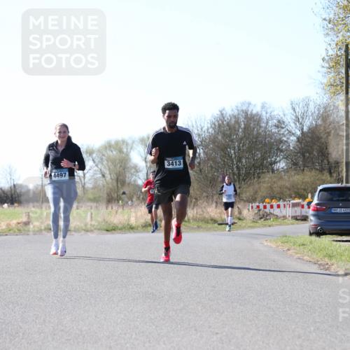 06.04.2025 - 44. Internationalen Wilhelmsburger Insellauf Jannik Wohlers http://msf.ph/oto/7622060 06.04.2025 10:17:37 Laufen 4497, 3413, 31, 4321 meine-sportfotos.de