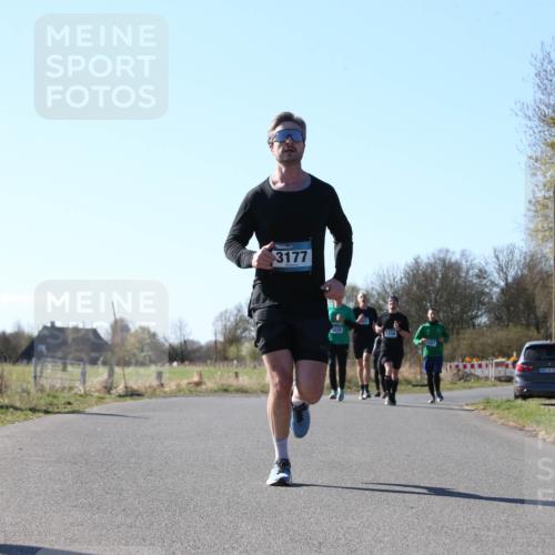 06.04.2025 - 44. Internationalen Wilhelmsburger Insellauf Jannik Wohlers http://msf.ph/oto/7622133 06.04.2025 10:18:09 Laufen 3177, 3826, 3356, 31, 4923 meine-sportfotos.de