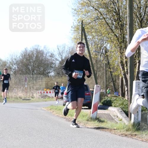 06.04.2025 - 44. Internationalen Wilhelmsburger Insellauf Jannik Wohlers http://msf.ph/oto/7622169 06.04.2025 10:18:25 Laufen 3777, 15, 4058 meine-sportfotos.de