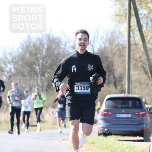06.04.2025 - 44. Internationalen Wilhelmsburger Insellauf Jannik Wohlers http://msf.ph/oto/7622187 06.04.2025 10:18:36 Laufen 14, 3359 meine-sportfotos.de