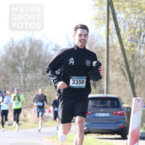 06.04.2025 - 44. Internationalen Wilhelmsburger Insellauf Jannik Wohlers http://msf.ph/oto/7622190 06.04.2025 10:18:36 Laufen 14, 3359 meine-sportfotos.de