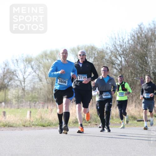 06.04.2025 - 44. Internationalen Wilhelmsburger Insellauf Jannik Wohlers http://msf.ph/oto/7622192 06.04.2025 10:18:38 Laufen 3806, 3118, 4465, 4455, 4262, 3749 meine-sportfotos.de