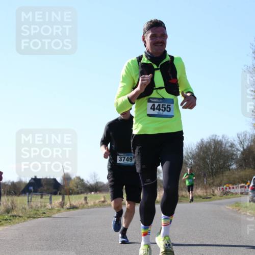 06.04.2025 - 44. Internationalen Wilhelmsburger Insellauf Jannik Wohlers http://msf.ph/oto/7622211 06.04.2025 10:18:49 Laufen 3749, 4455 meine-sportfotos.de
