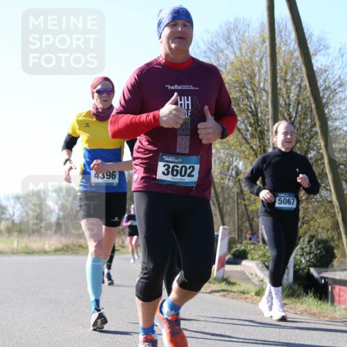 06.04.2025 - 44. Internationalen Wilhelmsburger Insellauf Jannik Wohlers http://msf.ph/oto/7622305 06.04.2025 10:20:06 Laufen 4396, 3602, 5067 meine-sportfotos.de