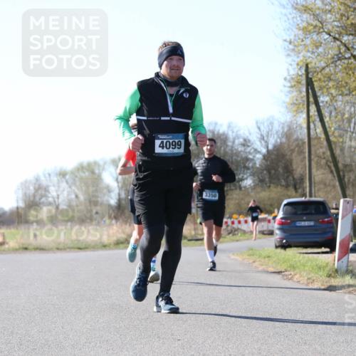 06.04.2025 - 44. Internationalen Wilhelmsburger Insellauf Jannik Wohlers http://msf.ph/oto/7622393 06.04.2025 10:20:59 Laufen 4099, 3350 meine-sportfotos.de
