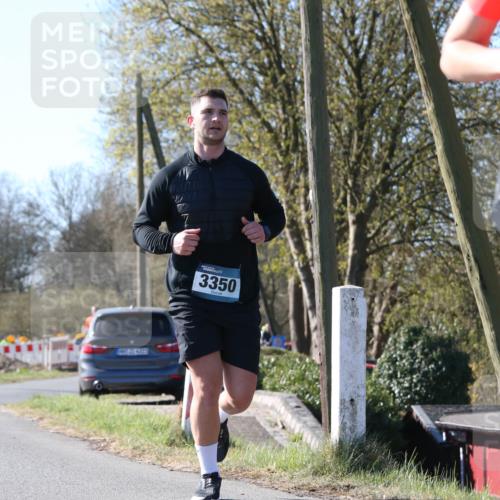 06.04.2025 - 44. Internationalen Wilhelmsburger Insellauf Jannik Wohlers http://msf.ph/oto/7622400 06.04.2025 10:21:02 Laufen 7, 3350 meine-sportfotos.de
