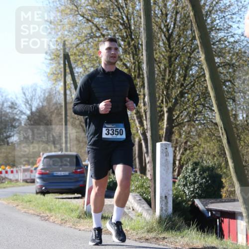 06.04.2025 - 44. Internationalen Wilhelmsburger Insellauf Jannik Wohlers http://msf.ph/oto/7622401 06.04.2025 10:21:02 Laufen 3350 meine-sportfotos.de