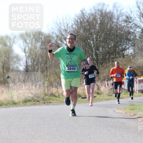 06.04.2025 - 44. Internationalen Wilhelmsburger Insellauf Jannik Wohlers http://msf.ph/oto/7622407 06.04.2025 10:21:05 Laufen 3840, 4290, 43 meine-sportfotos.de