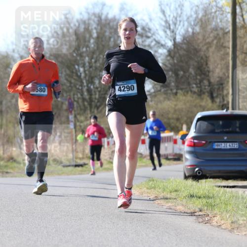 06.04.2025 - 44. Internationalen Wilhelmsburger Insellauf Jannik Wohlers http://msf.ph/oto/7622415 06.04.2025 10:21:13 Laufen 580, 4290, 31, 4321 meine-sportfotos.de