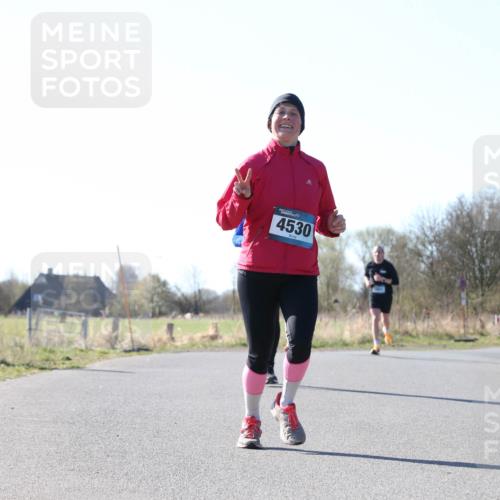 06.04.2025 - 44. Internationalen Wilhelmsburger Insellauf Jannik Wohlers http://msf.ph/oto/7622449 06.04.2025 10:21:26 Laufen 4530 meine-sportfotos.de