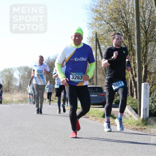 06.04.2025 - 44. Internationalen Wilhelmsburger Insellauf Jannik Wohlers http://msf.ph/oto/7622476 06.04.2025 10:21:44 Laufen 4560, 3263, 3921 meine-sportfotos.de