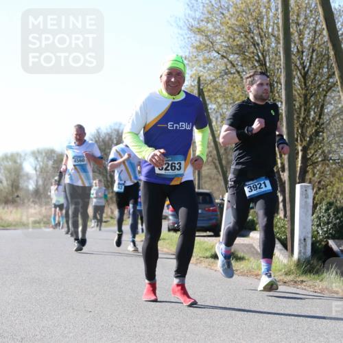06.04.2025 - 44. Internationalen Wilhelmsburger Insellauf Jannik Wohlers http://msf.ph/oto/7622477 06.04.2025 10:21:44 Laufen 4560, 63, 263, 3921 meine-sportfotos.de