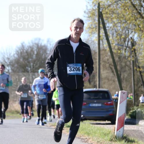 06.04.2025 - 44. Internationalen Wilhelmsburger Insellauf Jannik Wohlers http://msf.ph/oto/7622491 06.04.2025 10:21:48 Laufen 3206 meine-sportfotos.de