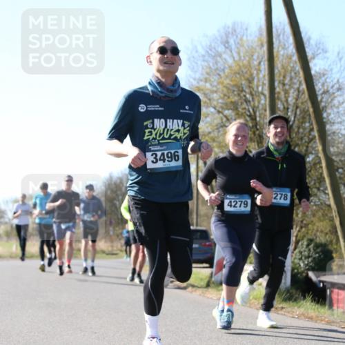 06.04.2025 - 44. Internationalen Wilhelmsburger Insellauf Jannik Wohlers http://msf.ph/oto/7622523 06.04.2025 10:21:56 Laufen 3496, 4279, 278, 5095 meine-sportfotos.de