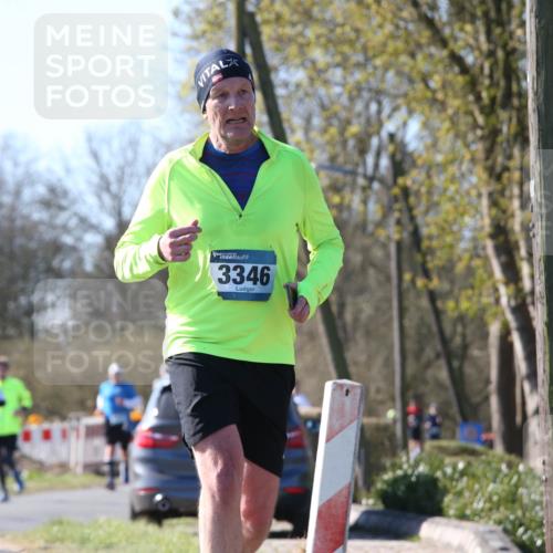 06.04.2025 - 44. Internationalen Wilhelmsburger Insellauf Jannik Wohlers http://msf.ph/oto/7622526 06.04.2025 10:21:58 Laufen 3346 meine-sportfotos.de