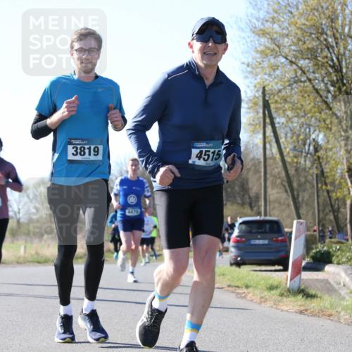 06.04.2025 - 44. Internationalen Wilhelmsburger Insellauf Jannik Wohlers http://msf.ph/oto/7622537 06.04.2025 10:22:00 Laufen 4118, 3819, 4515, 4470 meine-sportfotos.de