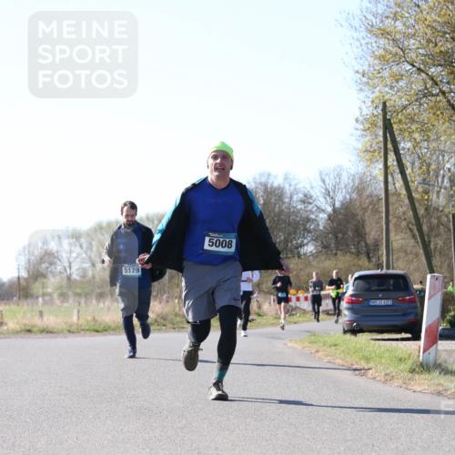 06.04.2025 - 44. Internationalen Wilhelmsburger Insellauf Jannik Wohlers http://msf.ph/oto/7622613 06.04.2025 10:22:37 Laufen 5179, 5008, 31, 4321 meine-sportfotos.de