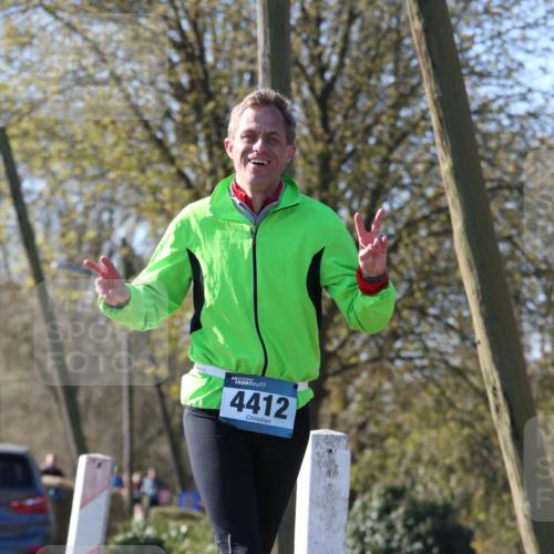 06.04.2025 - 44. Internationalen Wilhelmsburger Insellauf Jannik Wohlers http://msf.ph/oto/7622692 06.04.2025 10:23:11 Laufen 44, 4412 meine-sportfotos.de