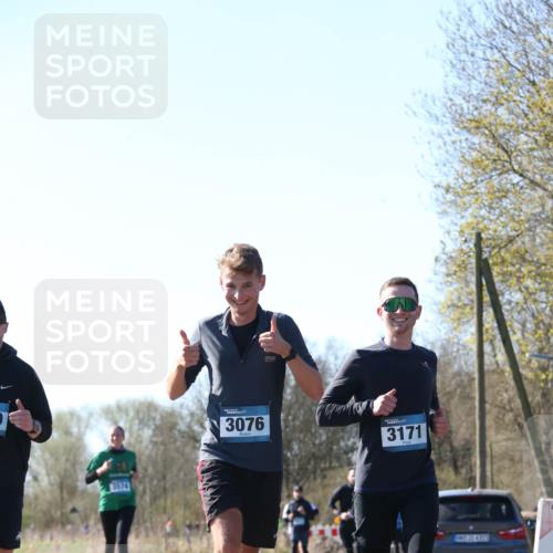06.04.2025 - 44. Internationalen Wilhelmsburger Insellauf Jannik Wohlers http://msf.ph/oto/7622731 06.04.2025 10:23:25 Laufen 574, 3076, 3171 meine-sportfotos.de