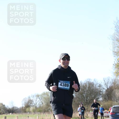 06.04.2025 - 44. Internationalen Wilhelmsburger Insellauf Jannik Wohlers http://msf.ph/oto/7622739 06.04.2025 10:23:26 Laufen 4389 meine-sportfotos.de