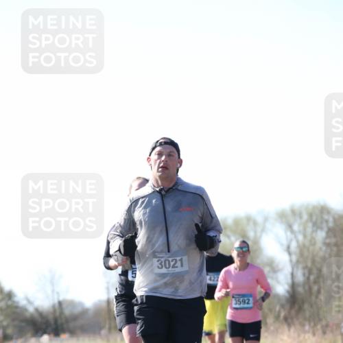 06.04.2025 - 44. Internationalen Wilhelmsburger Insellauf Jannik Wohlers http://msf.ph/oto/7622788 06.04.2025 10:23:45 Laufen 15, 3021, 4220, 3592 meine-sportfotos.de