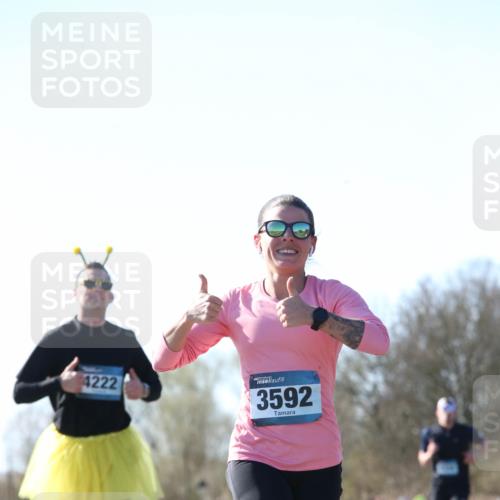 06.04.2025 - 44. Internationalen Wilhelmsburger Insellauf Jannik Wohlers http://msf.ph/oto/7622805 06.04.2025 10:23:50 Laufen 4222, 3592 meine-sportfotos.de