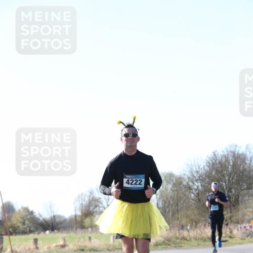 06.04.2025 - 44. Internationalen Wilhelmsburger Insellauf Jannik Wohlers http://msf.ph/oto/7622813 06.04.2025 10:23:51 Laufen 4222, 4344 meine-sportfotos.de