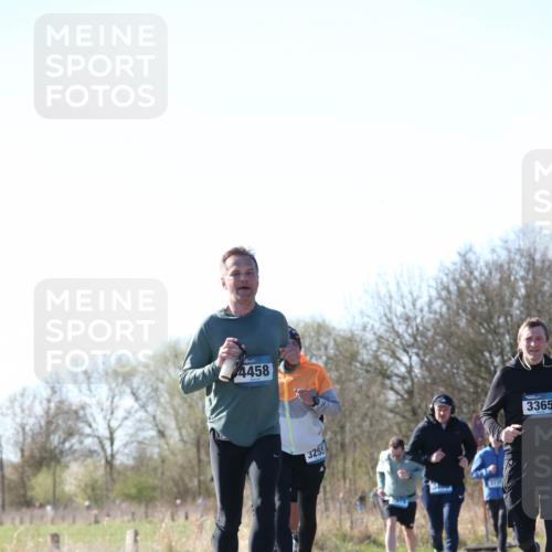 06.04.2025 - 44. Internationalen Wilhelmsburger Insellauf Jannik Wohlers http://msf.ph/oto/7622904 06.04.2025 10:24:27 Laufen 4458, 3255, 3365 meine-sportfotos.de