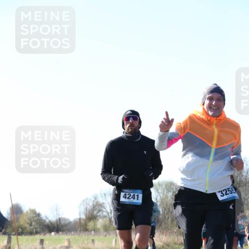06.04.2025 - 44. Internationalen Wilhelmsburger Insellauf Jannik Wohlers http://msf.ph/oto/7622916 06.04.2025 10:24:32 Laufen 4241, 3255 meine-sportfotos.de