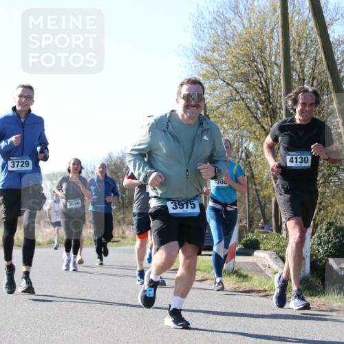 06.04.2025 - 44. Internationalen Wilhelmsburger Insellauf Jannik Wohlers http://msf.ph/oto/7622927 06.04.2025 10:24:39 Laufen 3729, 3656, 3975, 4130 meine-sportfotos.de