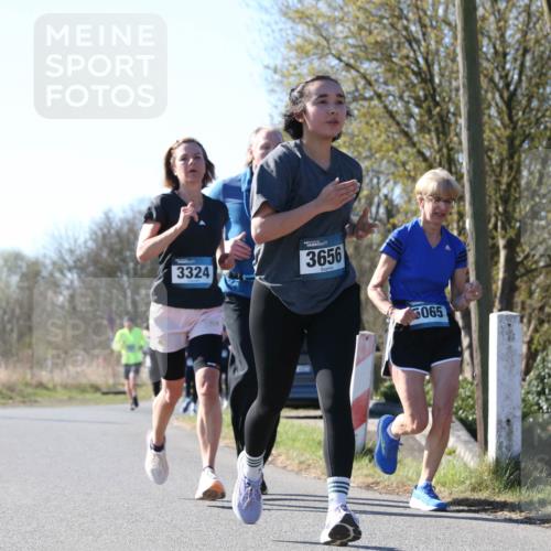 06.04.2025 - 44. Internationalen Wilhelmsburger Insellauf Jannik Wohlers http://msf.ph/oto/7622937 06.04.2025 10:24:41 Laufen 3324, 3656, 5065 meine-sportfotos.de