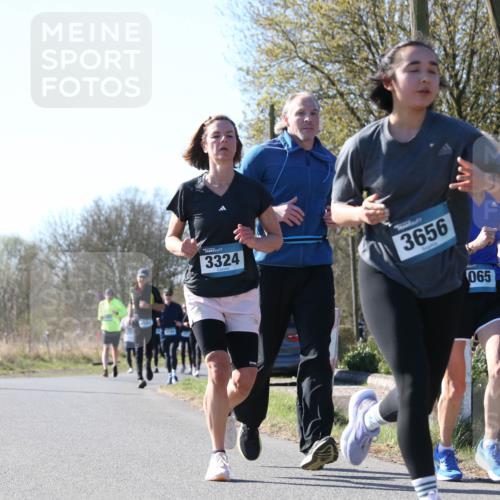 06.04.2025 - 44. Internationalen Wilhelmsburger Insellauf Jannik Wohlers http://msf.ph/oto/7622938 06.04.2025 10:24:42 Laufen 3512, 3324, 3656, 065 meine-sportfotos.de