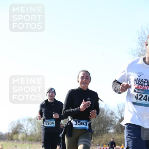 06.04.2025 - 44. Internationalen Wilhelmsburger Insellauf Jannik Wohlers http://msf.ph/oto/7622978 06.04.2025 10:24:58 Laufen 5204, 3563, 4240 meine-sportfotos.de