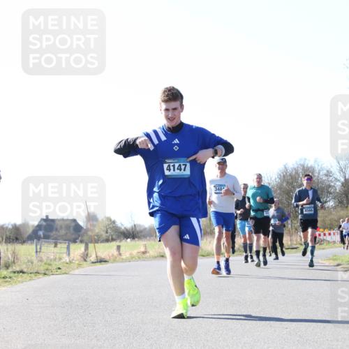 06.04.2025 - 44. Internationalen Wilhelmsburger Insellauf Jannik Wohlers http://msf.ph/oto/7623025 06.04.2025 10:25:32 Laufen 4147, 3484, 4566, 31, 4321 meine-sportfotos.de