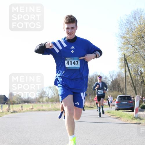 06.04.2025 - 44. Internationalen Wilhelmsburger Insellauf Jannik Wohlers http://msf.ph/oto/7623028 06.04.2025 10:25:32 Laufen 4147, 4566 meine-sportfotos.de