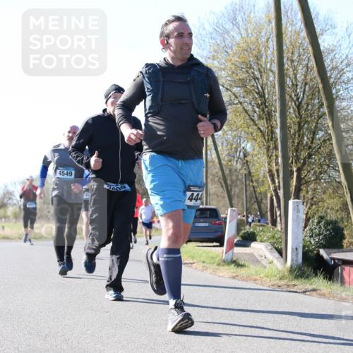 06.04.2025 - 44. Internationalen Wilhelmsburger Insellauf Jannik Wohlers http://msf.ph/oto/7623049 06.04.2025 10:25:38 Laufen 4549, 2009, 444 meine-sportfotos.de