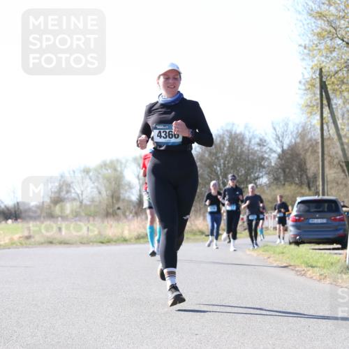06.04.2025 - 44. Internationalen Wilhelmsburger Insellauf Jannik Wohlers http://msf.ph/oto/7623092 06.04.2025 10:25:48 Laufen 4366 meine-sportfotos.de