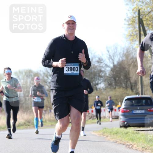 06.04.2025 - 44. Internationalen Wilhelmsburger Insellauf Jannik Wohlers http://msf.ph/oto/7623109 06.04.2025 10:25:56 Laufen 3903, 3761 meine-sportfotos.de