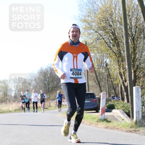 06.04.2025 - 44. Internationalen Wilhelmsburger Insellauf Jannik Wohlers http://msf.ph/oto/7623147 06.04.2025 10:26:08 Laufen 3629, 4084 meine-sportfotos.de