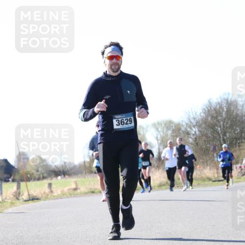06.04.2025 - 44. Internationalen Wilhelmsburger Insellauf Jannik Wohlers http://msf.ph/oto/7623153 06.04.2025 10:26:10 Laufen 3629, 48, 31, 4323 meine-sportfotos.de