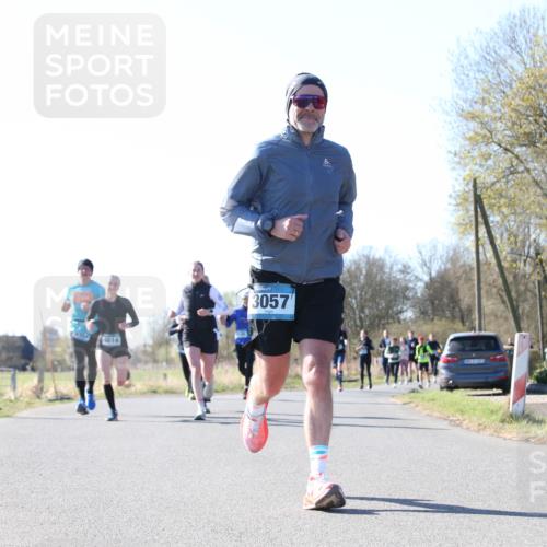 06.04.2025 - 44. Internationalen Wilhelmsburger Insellauf Jannik Wohlers http://msf.ph/oto/7623166 06.04.2025 10:26:15 Laufen 4614, 3057 meine-sportfotos.de